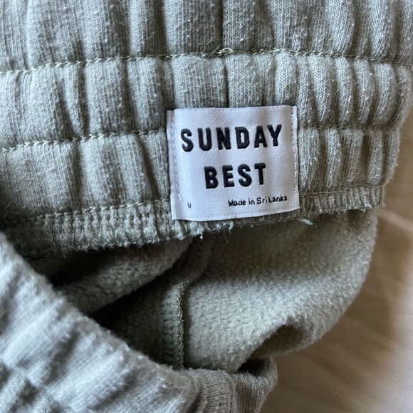 Sunday Best Shorts - Picture 4 of 5